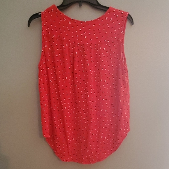 Red Ribbed Tank - Picture 4 of 4